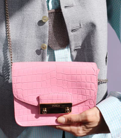 Bolsa Furla rosa na internet