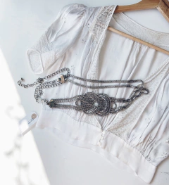 Blusa 20's Vintage Ana Uruguay na internet