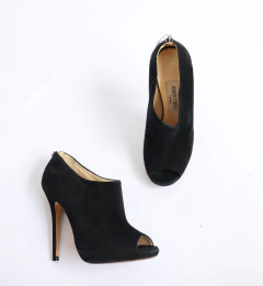 Sapato Jimmy Choo na internet