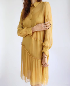 Vestido em seda See by Chloé na internet