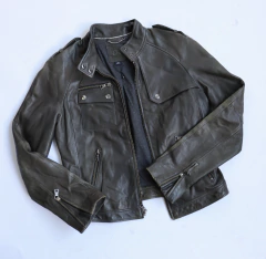 Jaqueta de couro Banana Republic 00’s