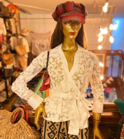 Blusa envelope Studio de Compagnie