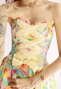 Vestido floral Daslu