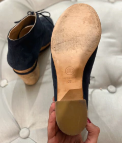 Botas Chanel CC Toe Lace Up 36 na internet