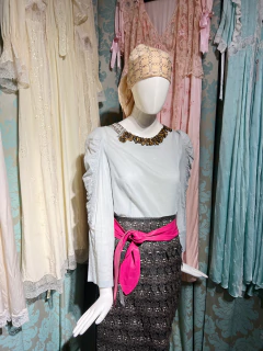 Blusa Dries Van Noten na internet