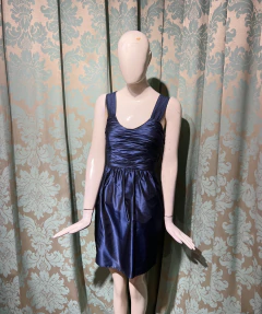 Vera Wang Dress on internet