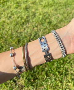 Relógio Tank Swatch na internet
