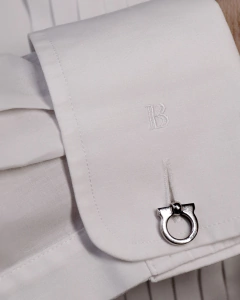Abotoadura Salvatore Ferragamo Gancini - comprar online