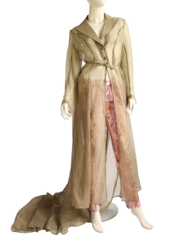 Capa de organza Morgane Le Fay - comprar online