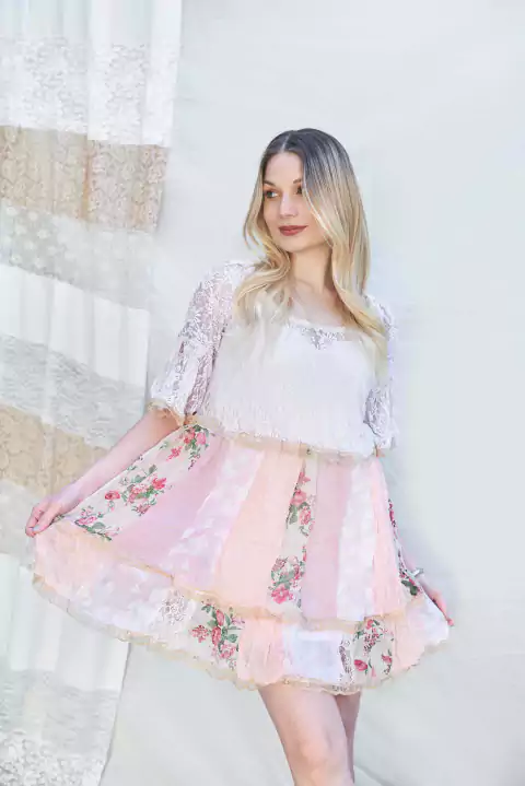 VESTIDO PASIONARIA PATCHWORK Y ENCAJE - CAROLA CORNEJO Diseño Sustentable