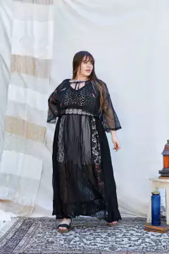 TORERA NEGRA BORDADA MICROTUL - CAROLA CORNEJO BOUTIQUE SUSTENTABLE