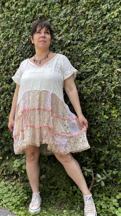 VESTIDO AMOR ROSAS - comprar online