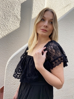 VESTIDO BOHEMIO NEGRO GASA Y ENCAJE - comprar online