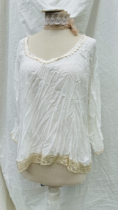 BLUSA BLANCA GALÓN ORO - comprar online