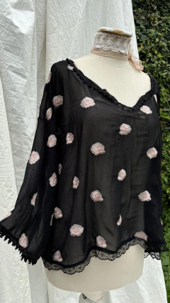 BLUSA OMBU MUSELINA BORDADA - comprar online