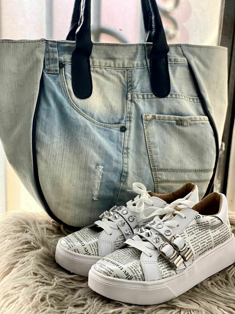 Conjunto Cami y Zapatillas NY Diario