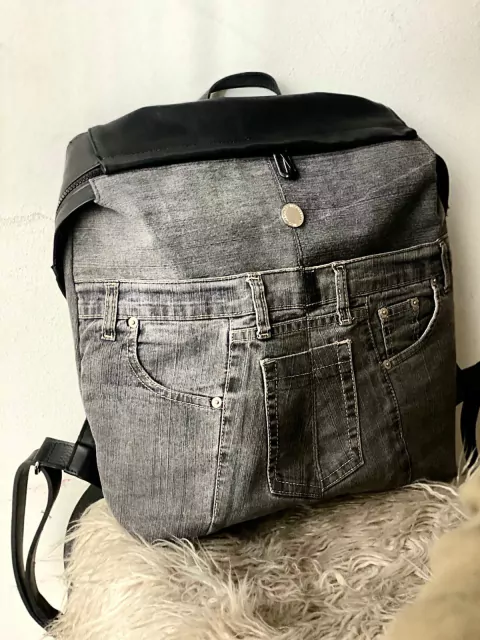 Mochila Matt Denim y Cuero Negro