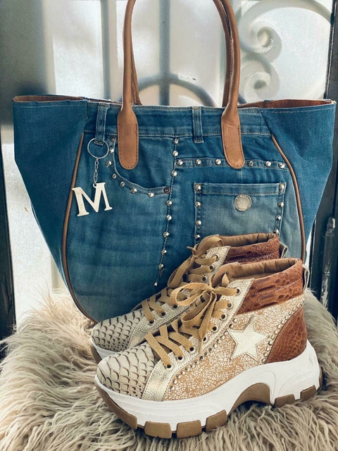 Conjunto Zapatillas LOLA Craque y Cami Jeans