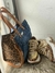 Zapatillas BERTA Gold Printy y Cartera Alice jeans priint en internet