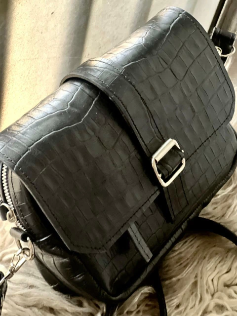 Bandolera Wendy Negro Crocco - comprar online