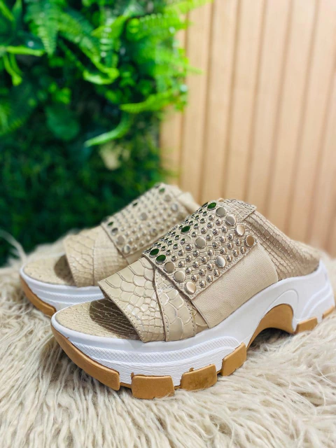 Zapatillas Suecos FREE SHAKIRA CREM - comprar online