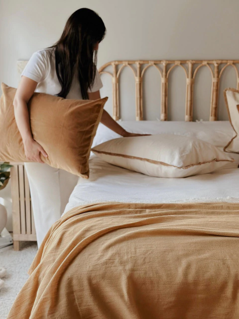 Almohadón Antonia frente pana