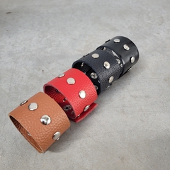 Brazalete Cuero Tachas Simple en internet