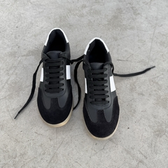 Imagen de Zapatilla Grecia Cuero Negro y Blanco
