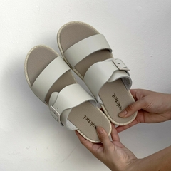 Sandalia Calipso Cuero Hueso - comprar online