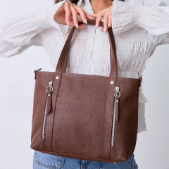 Tote Aurora Cuero en internet