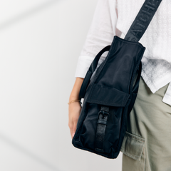 Imagen de Tote Osaka Tela Impermeable Negro