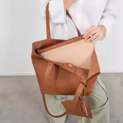 Tote Nadine Cuero Croco Engomado - comprar online