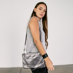 Sobre Bandolera Billie Cuero Metalizado - tienda online