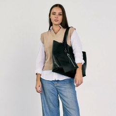 Tote Nadine Cuero Soft - comprar online