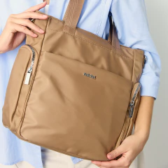 Shopper Viena Tela Impermeable Beige - comprar online