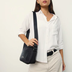 Bandolera Gala Tela Impermeable Negro - Satchel