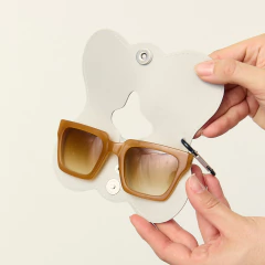 Porta Anteojos en internet