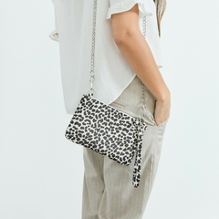 Bandolera Maite con Cadena Cuero Print Marfil