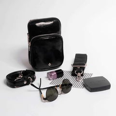 Porta Celular Cuero Metalizado negro - comprar online