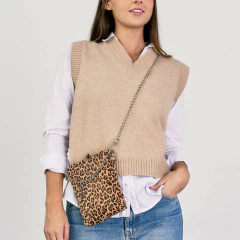 Porta Celular Cuero Blake Napa Felino - comprar online