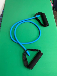 BANDA ELÁSTICA LARGA CON MANIJA - TENSIÓN ALTA - IMPORTADA - TRAIN FITNESS