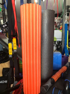ROLO FOAM ALTA DENSIDAD RANURADO DE 45 CM X 10 IMPORTADO NARANJA - TRAIN FITNESS