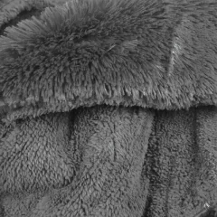 Imagen de Frazada con Corderito Pierre Cardin SENSE 1½