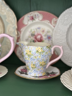 Servicio de té: tetera, azucarera y jarra de porcelana inglesa Shelley primrose bone china C1945-1966 en internet