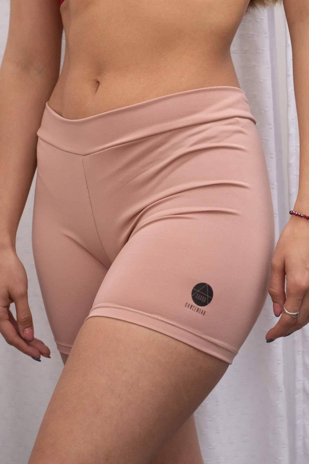 SHORT BASIC NUDE