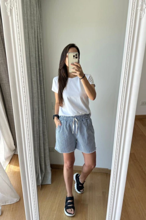 SHORT DE GABARDINA RAYADO DESFLECADO - comprar online