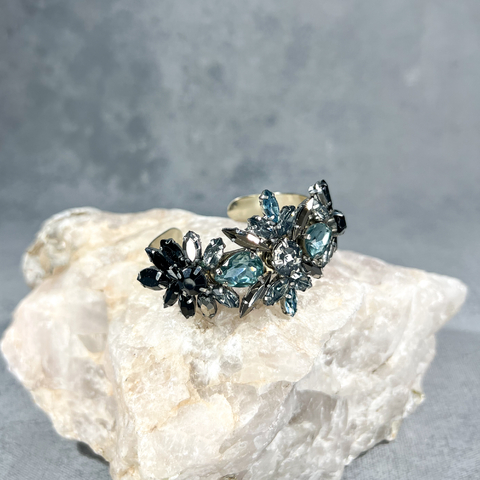 Brazalete Queen New Black