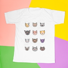 Remera Docena de gatos