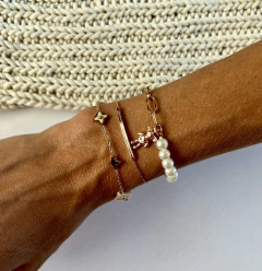 Pulsera osito rosado perla chain en internet