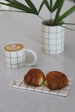 Taza Cuadrillé
